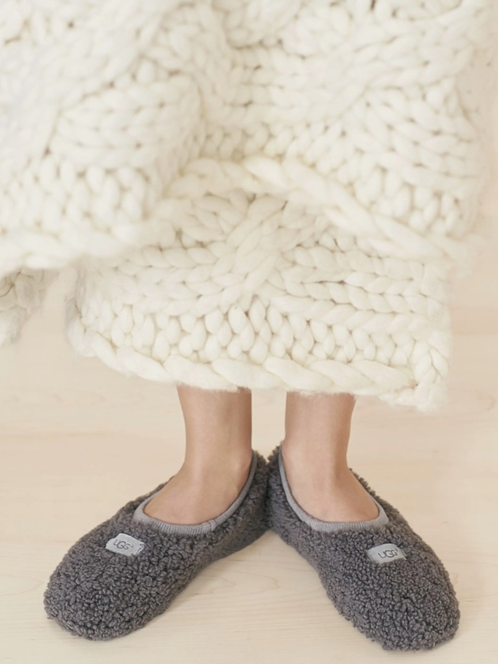 UGG Birche gray fluffy sherpa slippers size 8 women’s